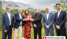 TOYOTA je nagradila najbolje evropske prodavce na ekskluzivnom događaju u Alpskom Zamku